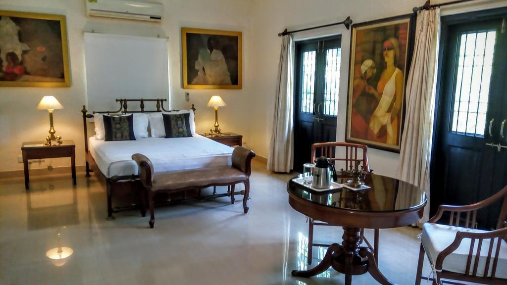 1265 เครสเซนต์ วิลลา Hotel แคนโดลิม ภายนอก รูปภาพ