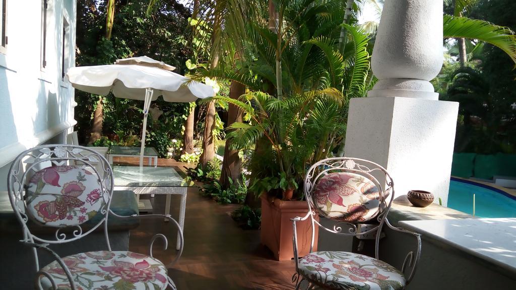 1265 เครสเซนต์ วิลลา Hotel แคนโดลิม ภายนอก รูปภาพ